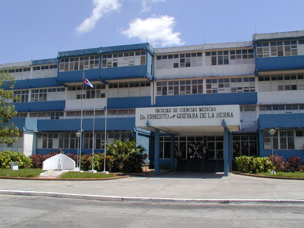 Evaluarán la calidad académica de tres carreras de la Universidad Médica de Pinar del Río.