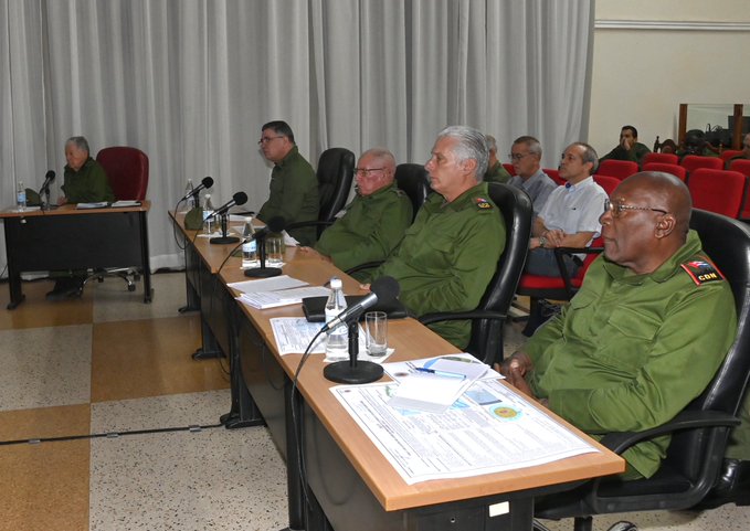 Díaz-Canel convoca a desarrollar con rigor y disciplina el ejercicio Meteoro 2025