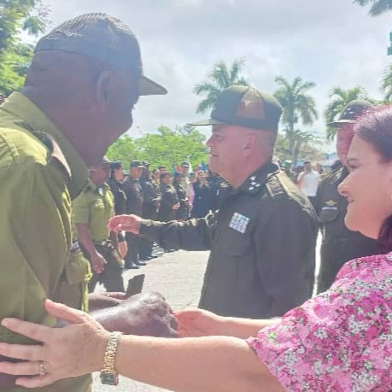 Reconocen la valía de oficiales del Ministerio del Interior