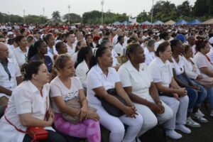 Celebran el acto provincial por el 26 de julio en la plaza de Pinar del Río.