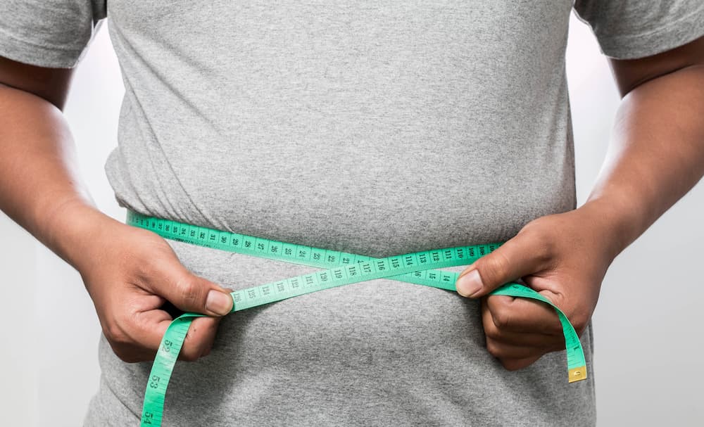 ¿Cómo combatir la obesidad con medicina natural?
