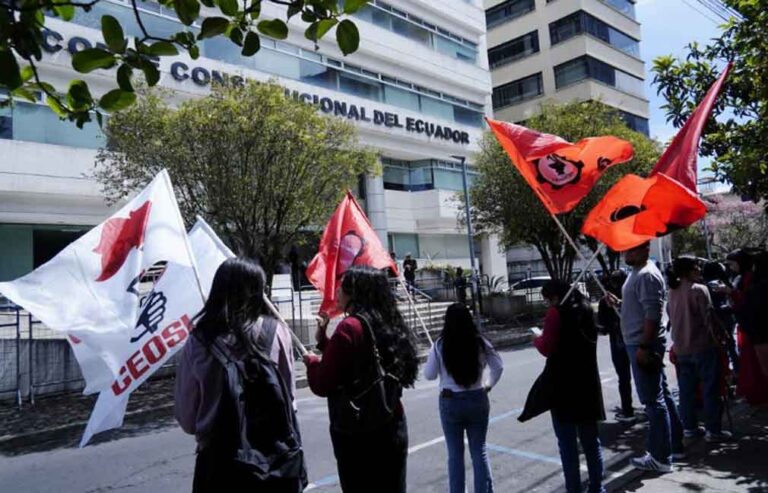 Ecuador: Organizaciones sociales se movilizan en rechazo a la Ley de Solidaridad