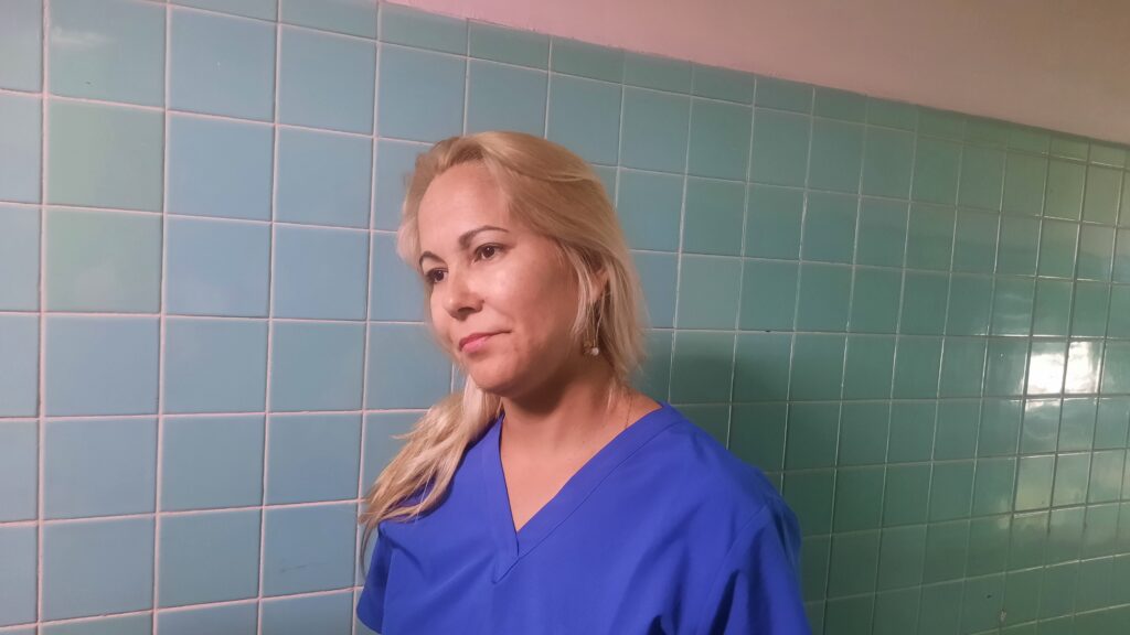 Dra. Ana Mengana Betancourt, Especialista en Electrofisiología del Hospital “Hermanos Ameijeiras”