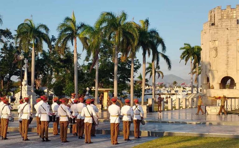 Rinden homenaje al organizador de la Guerra del 95 José Martí