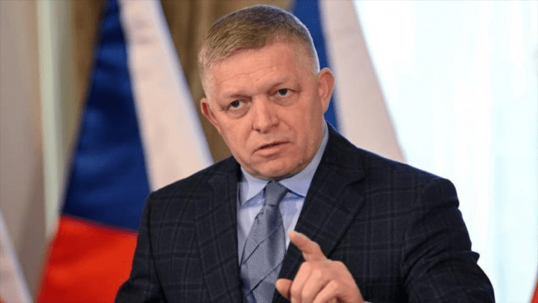 Eslovaquia cortará electricidad a Ucrania si no accede a petróleo ruso