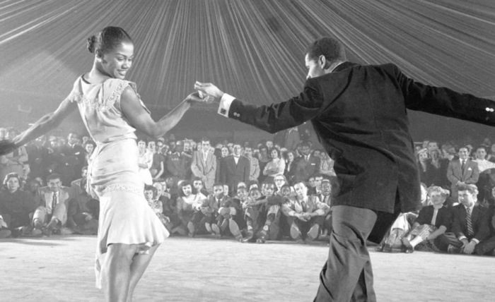 El mambo, intergénero cubano de impacto internacional.