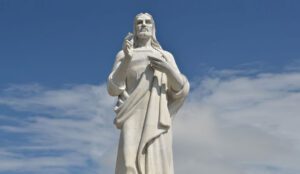 El Cristo de La Habana: centinela de la bahía.