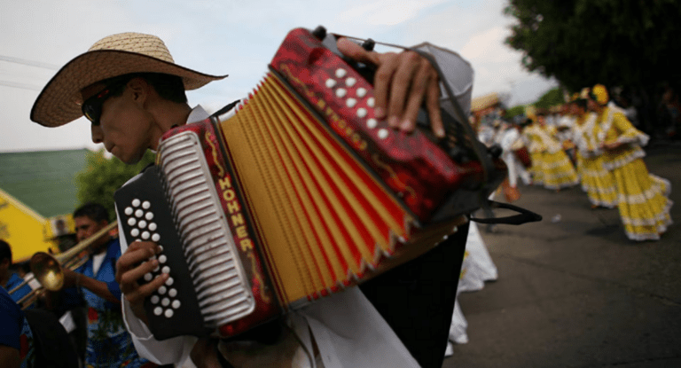 El Vallenato. Expresión auténtica del folklore colombiano.