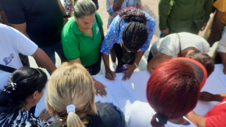 Pinar del Río firma por la Patria