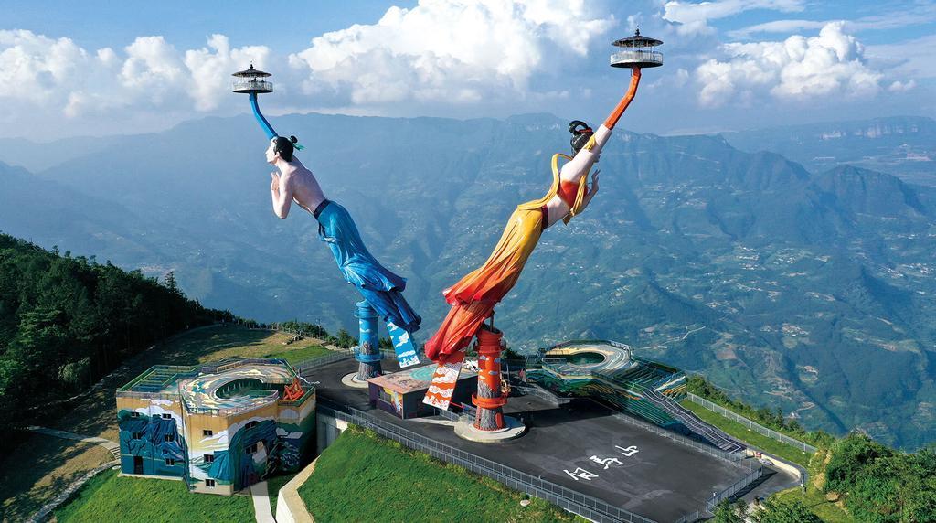 El Beso Volador: vértigo y ternura en las nubes.