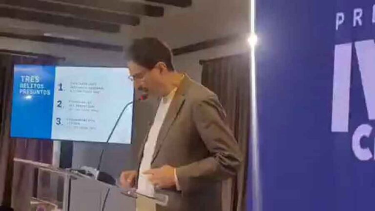 denuncia penal contra candidato colombiano De la Espriella