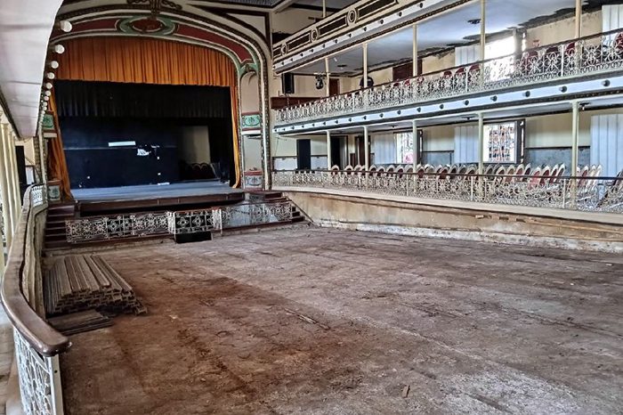Principal teatro pinareño recibe mayor reparación de la última década (+Fotos)