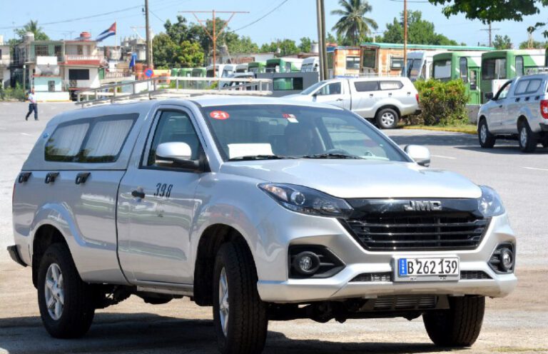 Dispone Pinar del Río de nuevos carros para los servicios fúnebres