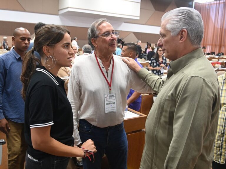 Cuba tiene el acompañamiento y la solidaridad permanente de los partidos comunistas y obreros del mundo