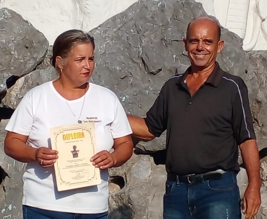 Leidiana Amaro Porras, directora del conjunto monumentario, el reconocimiento de la Unión Nacional de Historiadores de Cuba