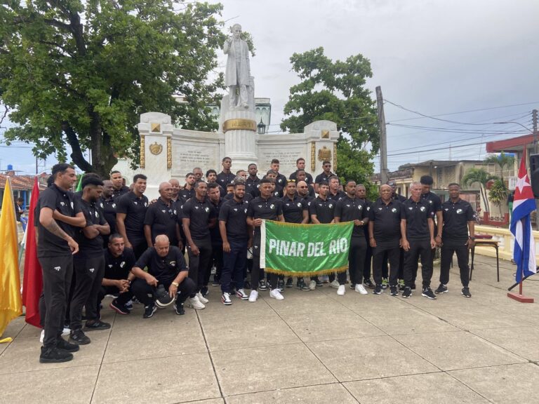 65 Serie Nacional de Béisbol: ¡Vegueros de Pinar del Río, a la carga! (+Fotos)